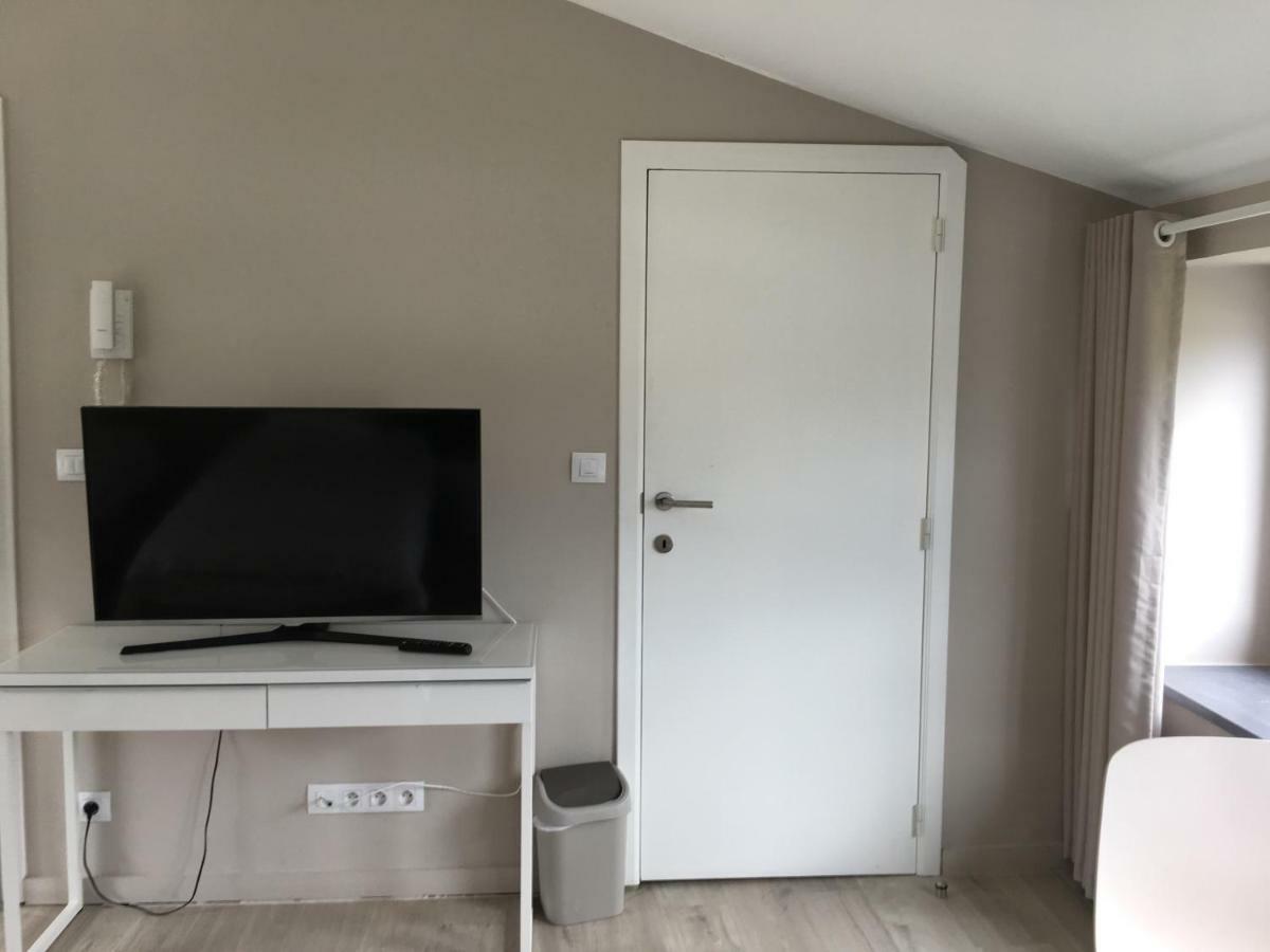 Le Jardin Du Bord De Meuse Bed & Breakfast Namur Dış mekan fotoğraf